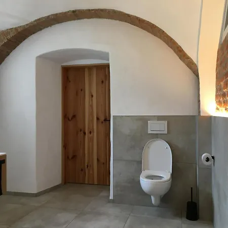 Niedermaierhof مزرعة للإقامة *